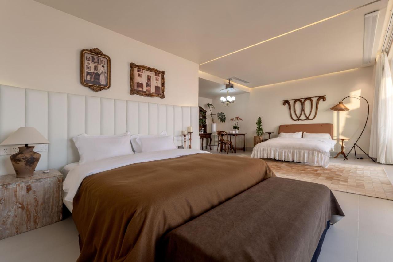 Deluxe Family Suite