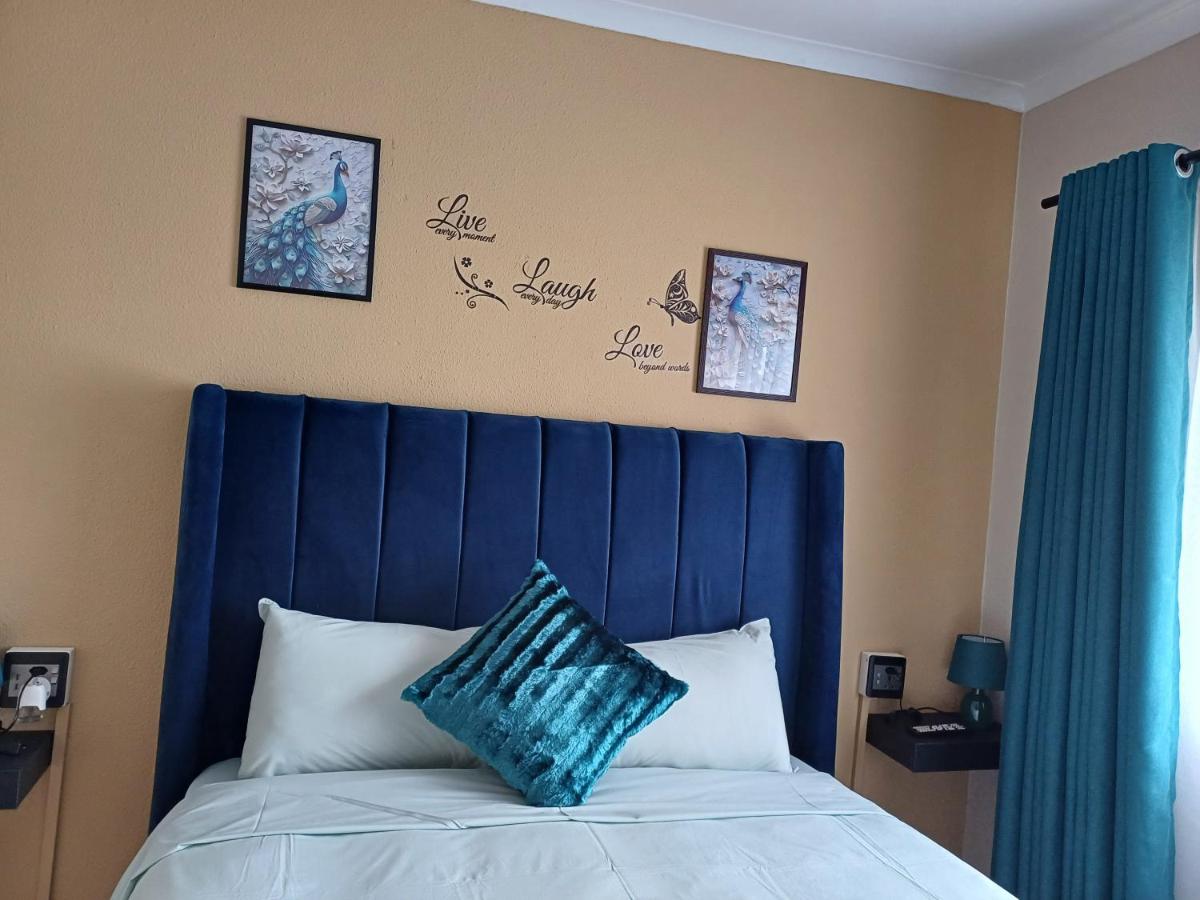 Oakway Guest Suite 2 Beds 1Bath Aircon Kitchen Private - B&B