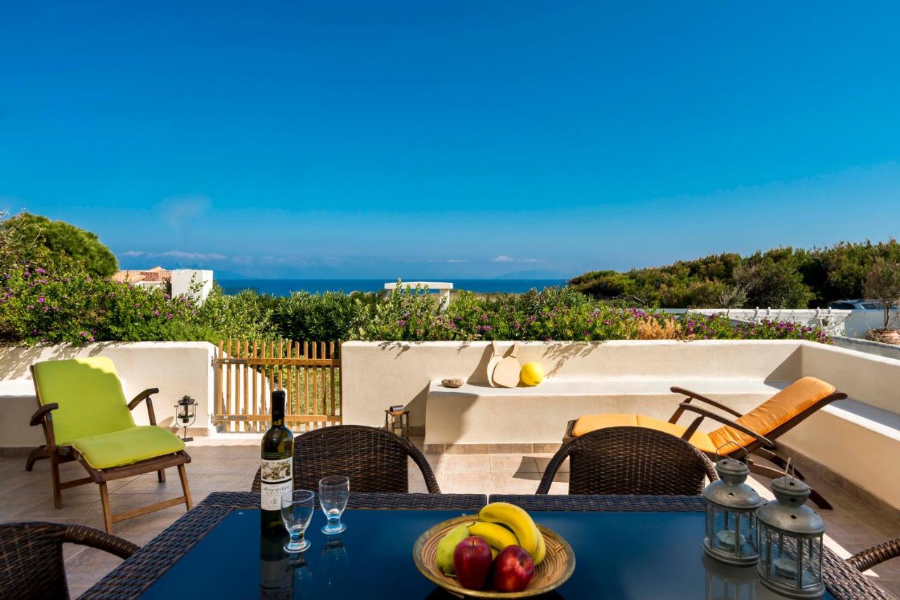 Artemida House - B&B Loutsa