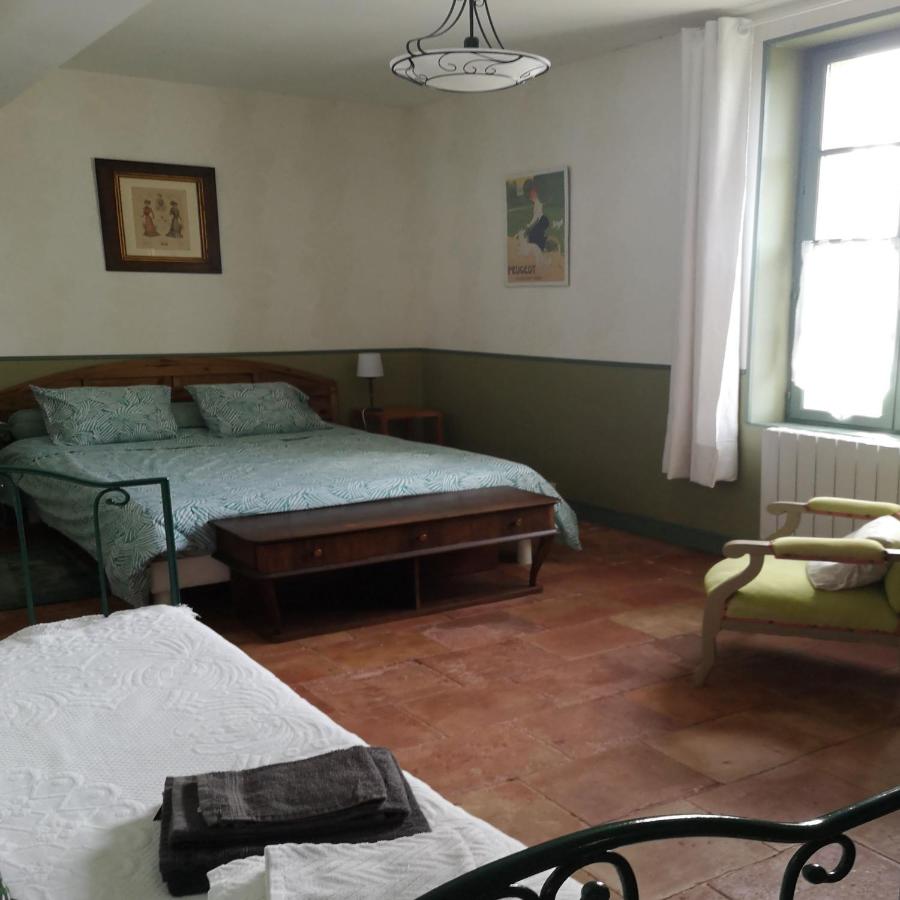 Habitación Doble con baño privado