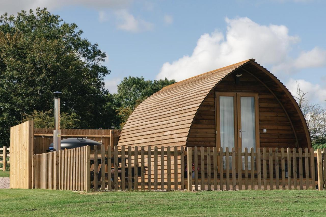 Standard Cabin with Hot Tub