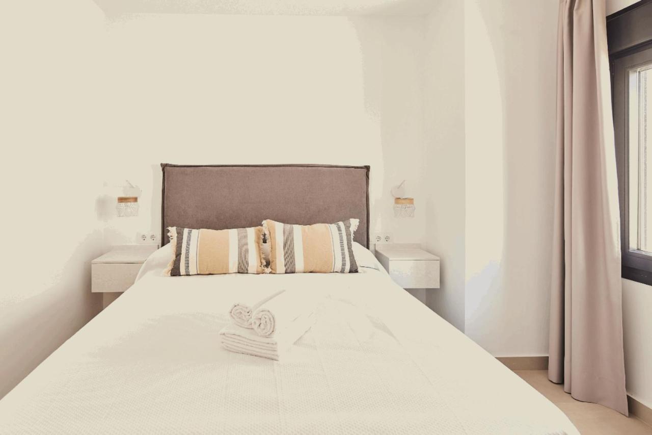 One-Bedroom Deluxe Apartment