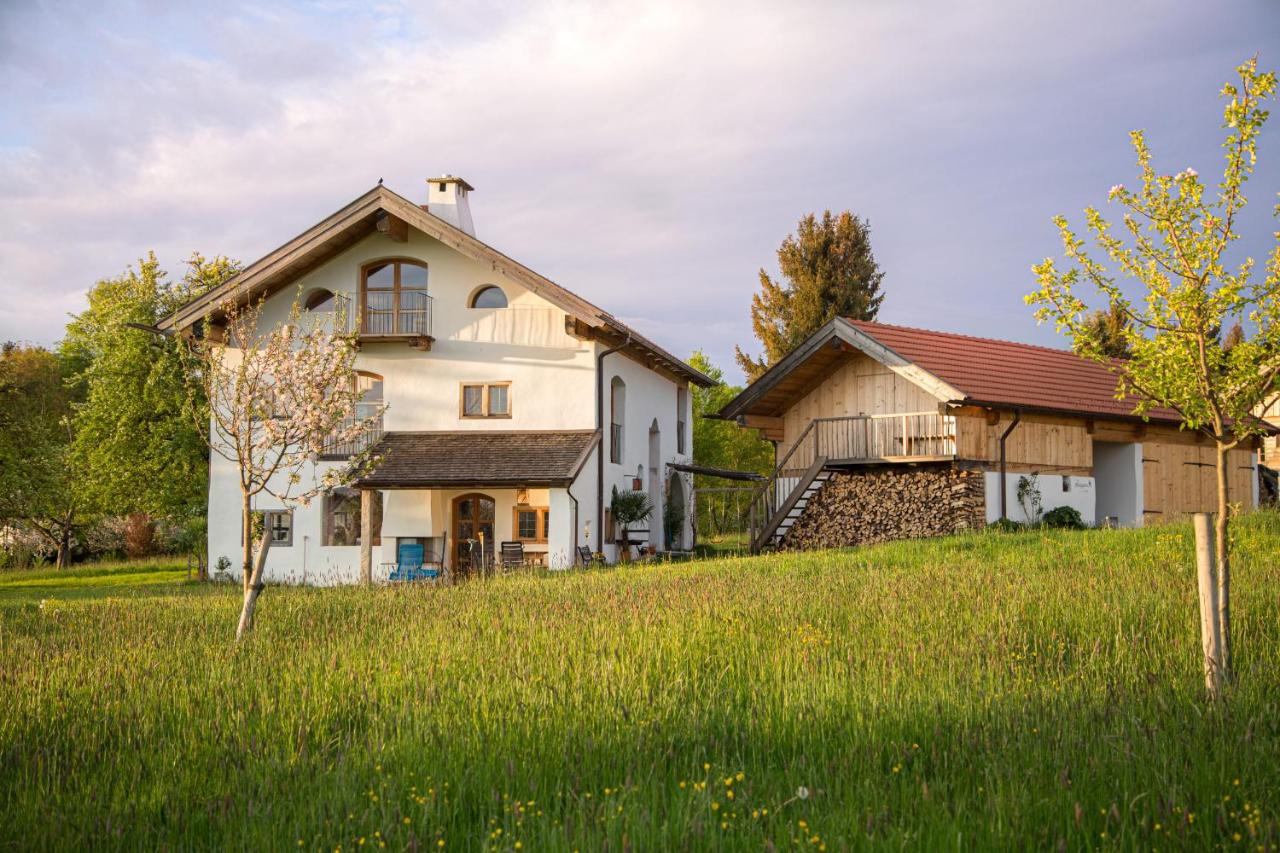 Ferienwohnung Im Obstgarten - B&B Lorenzenberg
