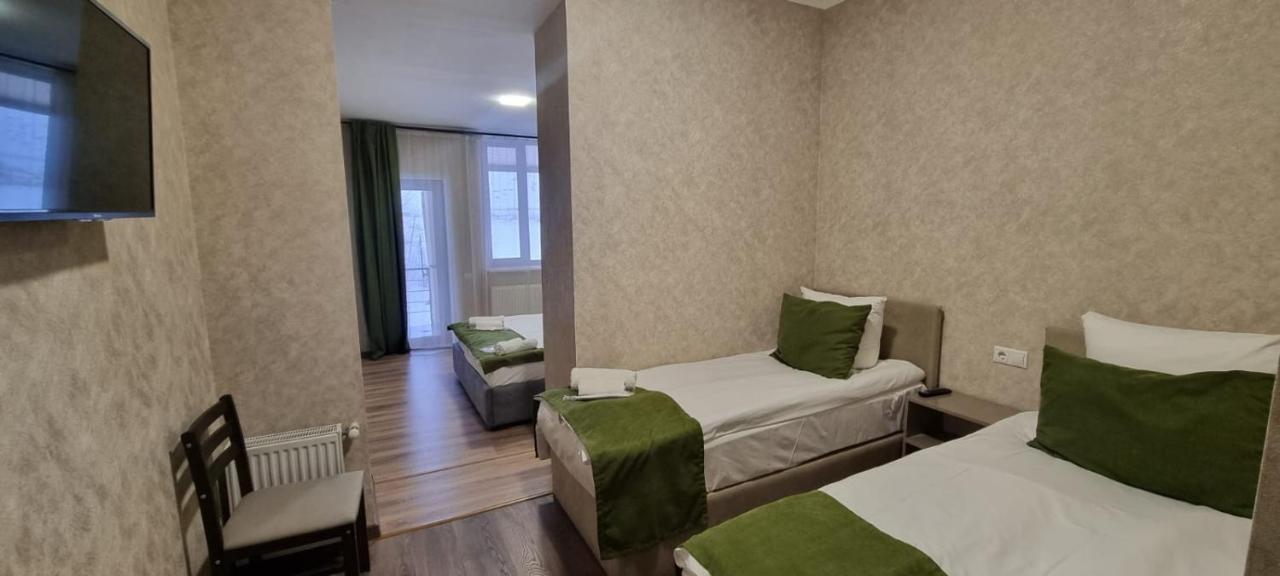 Quadruple Room with Mountain View