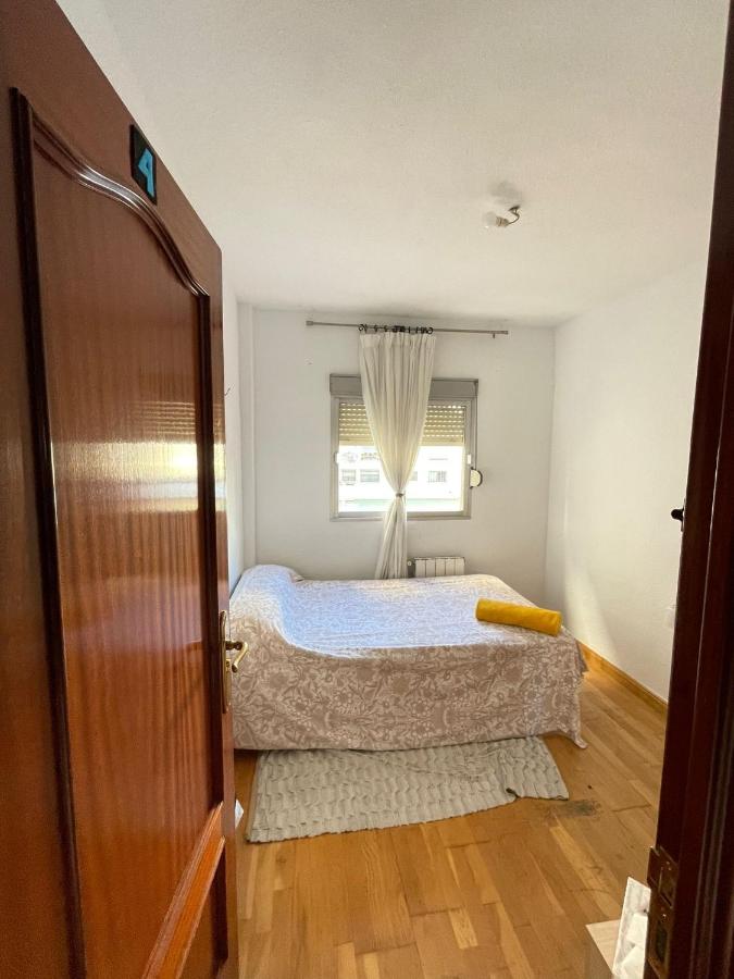 Habitaciones cómodas en la mejor zona de granada - B&B