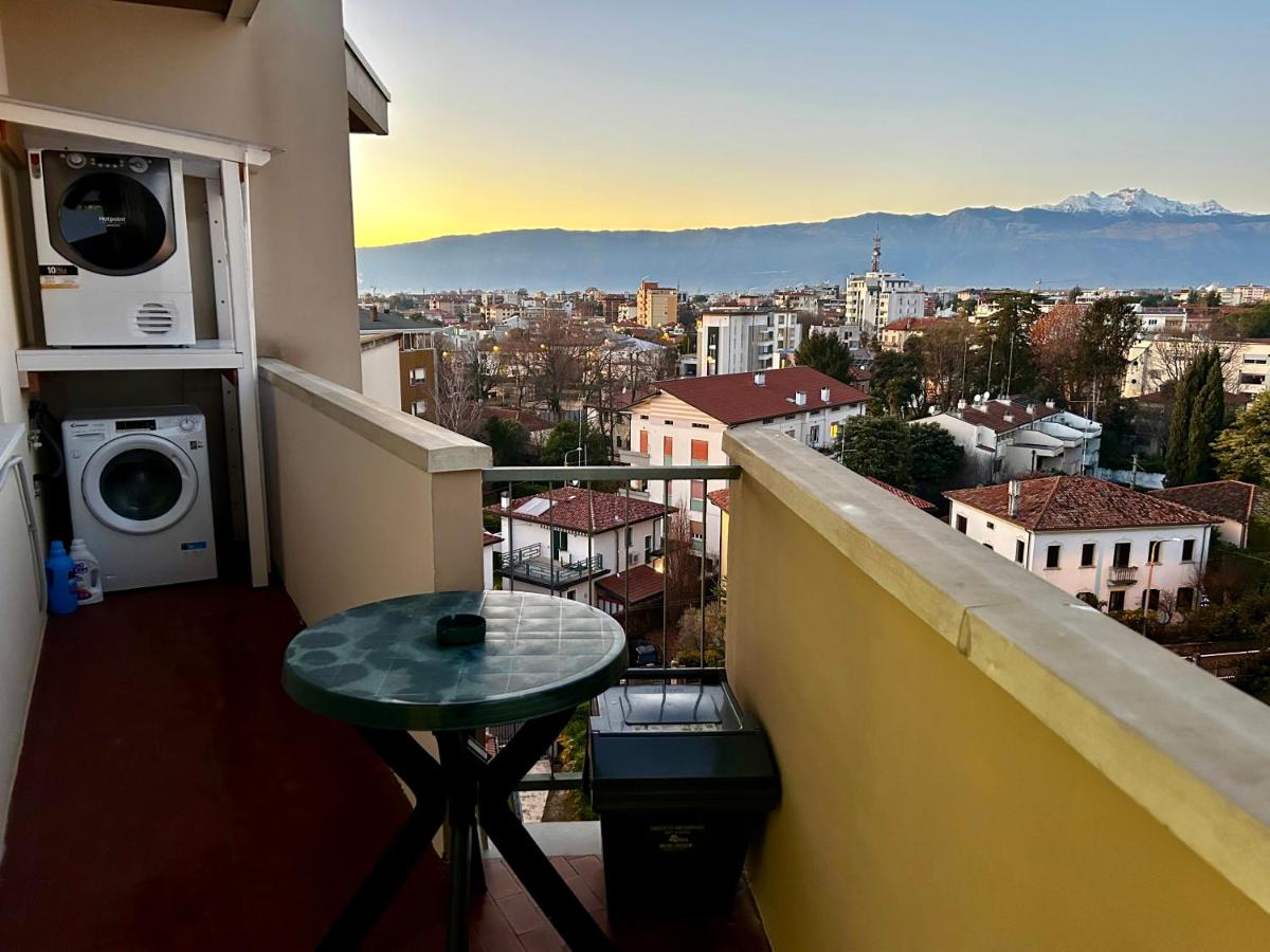 Luxury Krystal Apartment in center of Pordenone - Bed and Breakfast