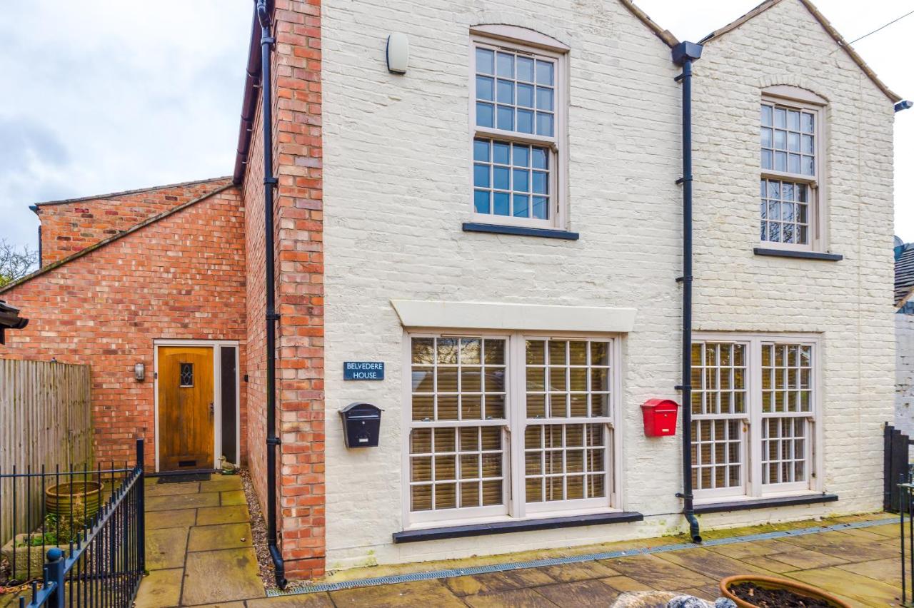 Belvedere House - Serene Countryside Escape - 4 Bedrooms Sleeps 8 - B&B Wheelock