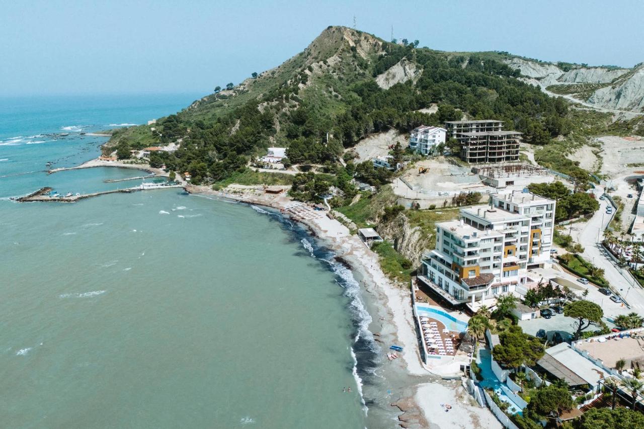 WhiteHill 945 - B&B Durrës