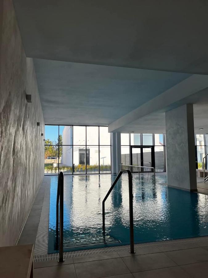 APARTAMENT BALTICHOFF DUNE with Sea View, Basen, Spa, Gym, Sauna, Hala sportowa z kortem tenisowym - Chambres d'hôtes Gąski