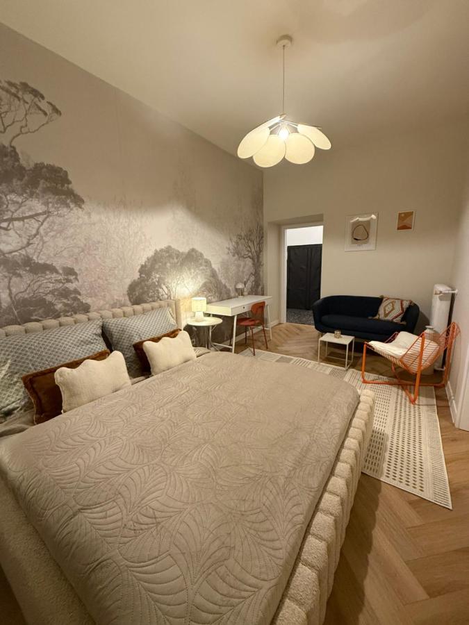 APARTMAN OLLIES a SAUNIA s voucherem na snídani až pro 6 osob - B&B