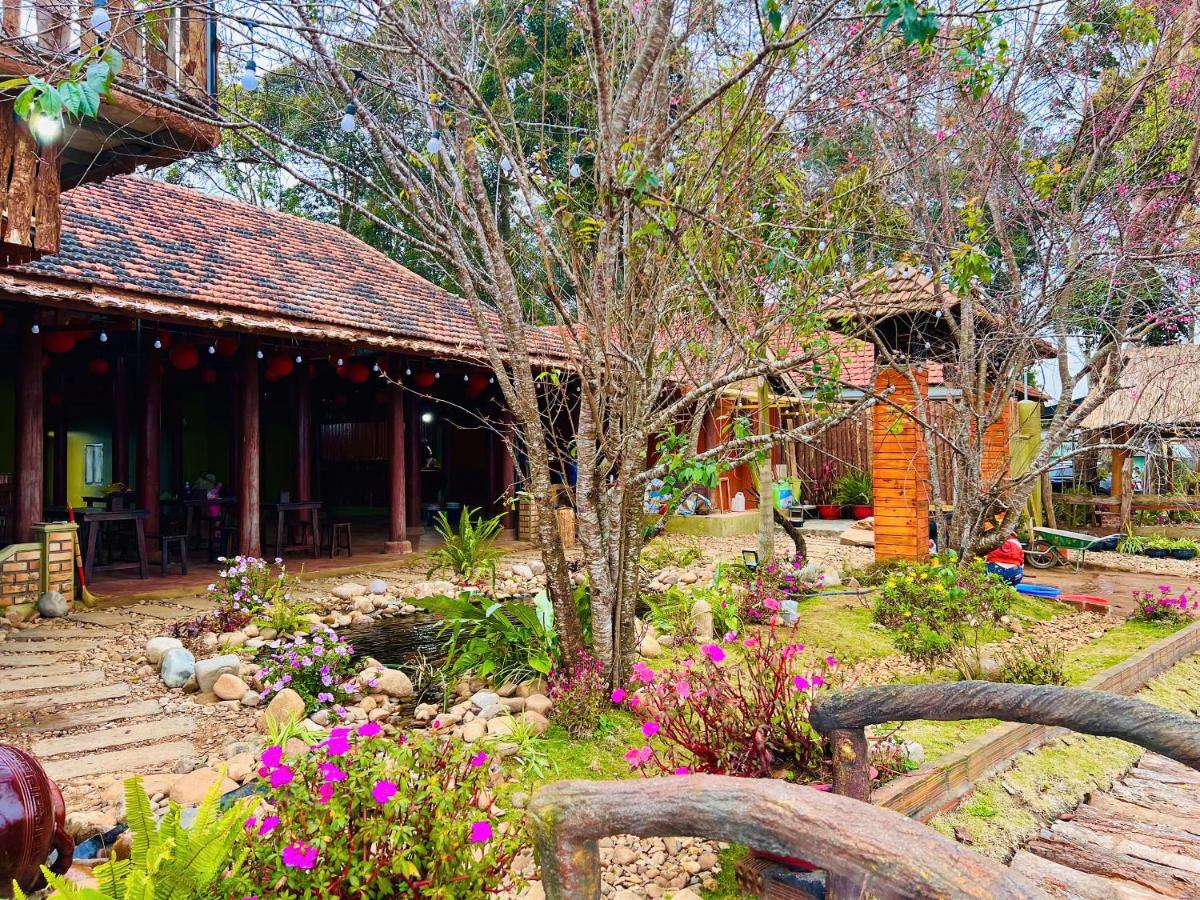Thanh Bình Homestay Khu 37 Hộ Măng Đen - Chambres d’hôtes