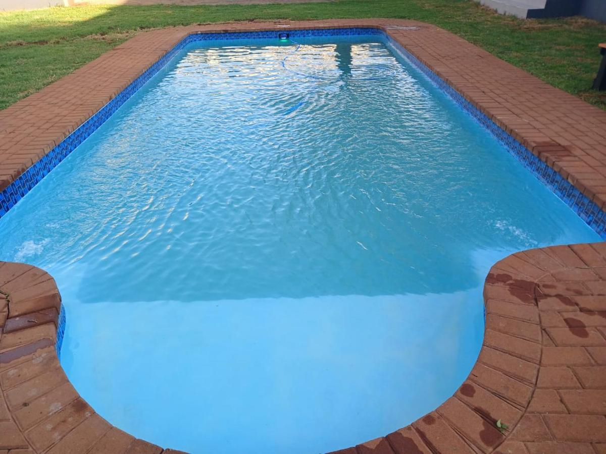 Precious Estates Emerald - B&B Zeerust