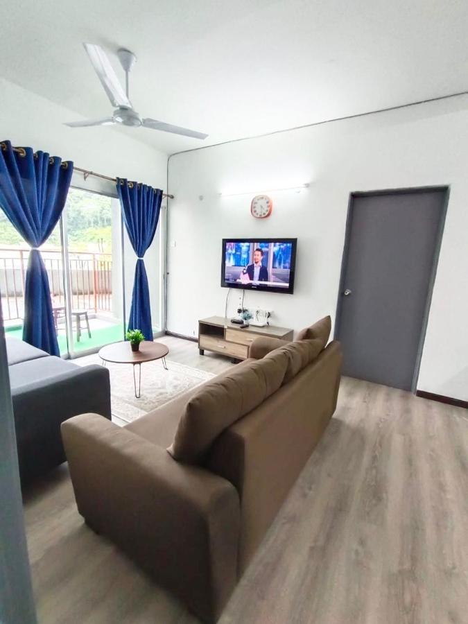 IRDINA Homestay 2 at Emerald Avenue Brinchang Centrum - B&B