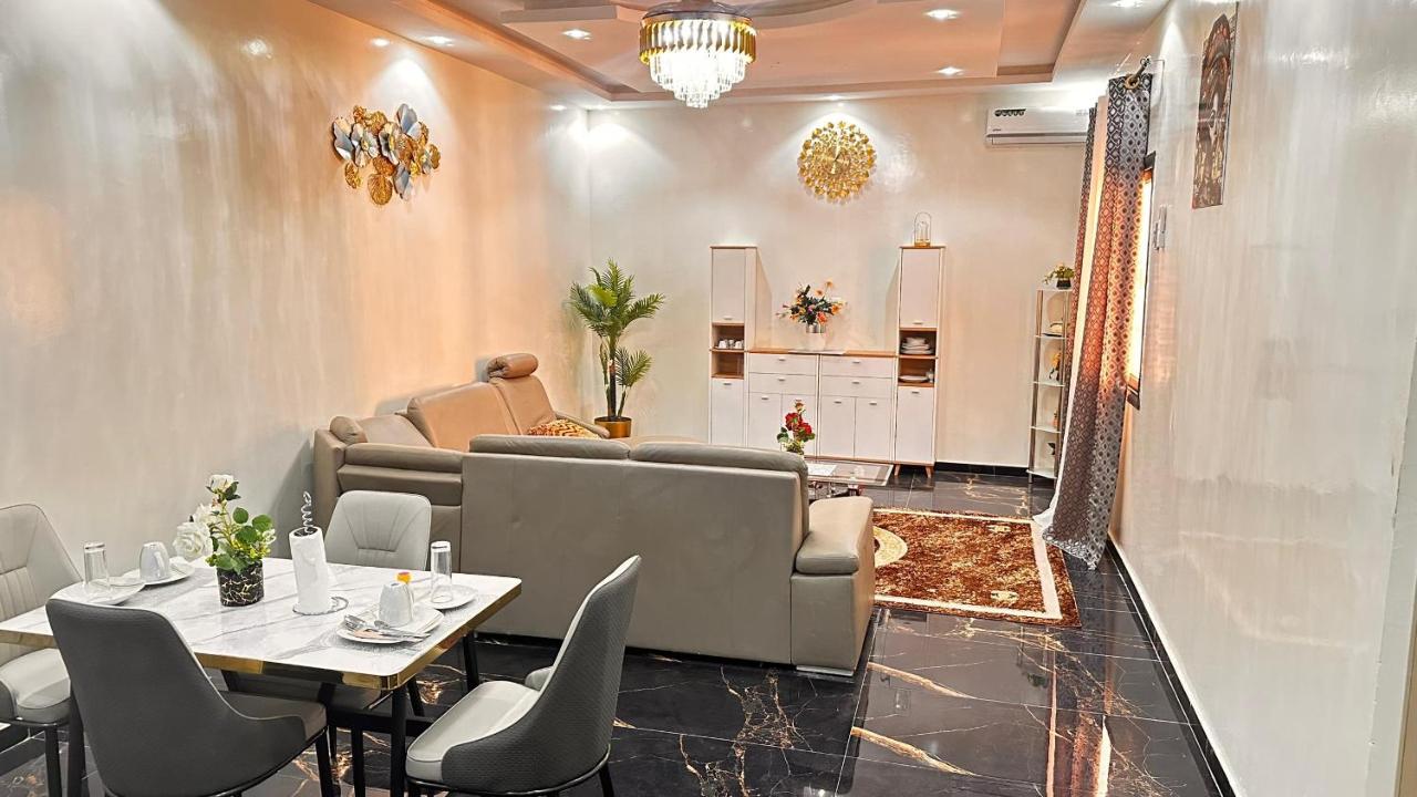 Résidence Yaye Arame - Bed and Breakfast