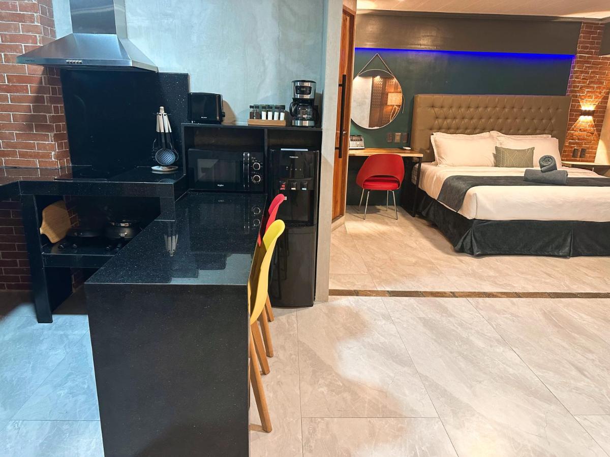Studio with Spa Bath