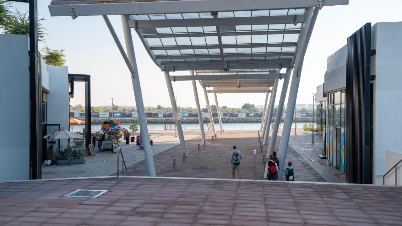 Yas Winter Dreamstay 1bhk - B&B Abu Dhabi Island and Internal Islands City