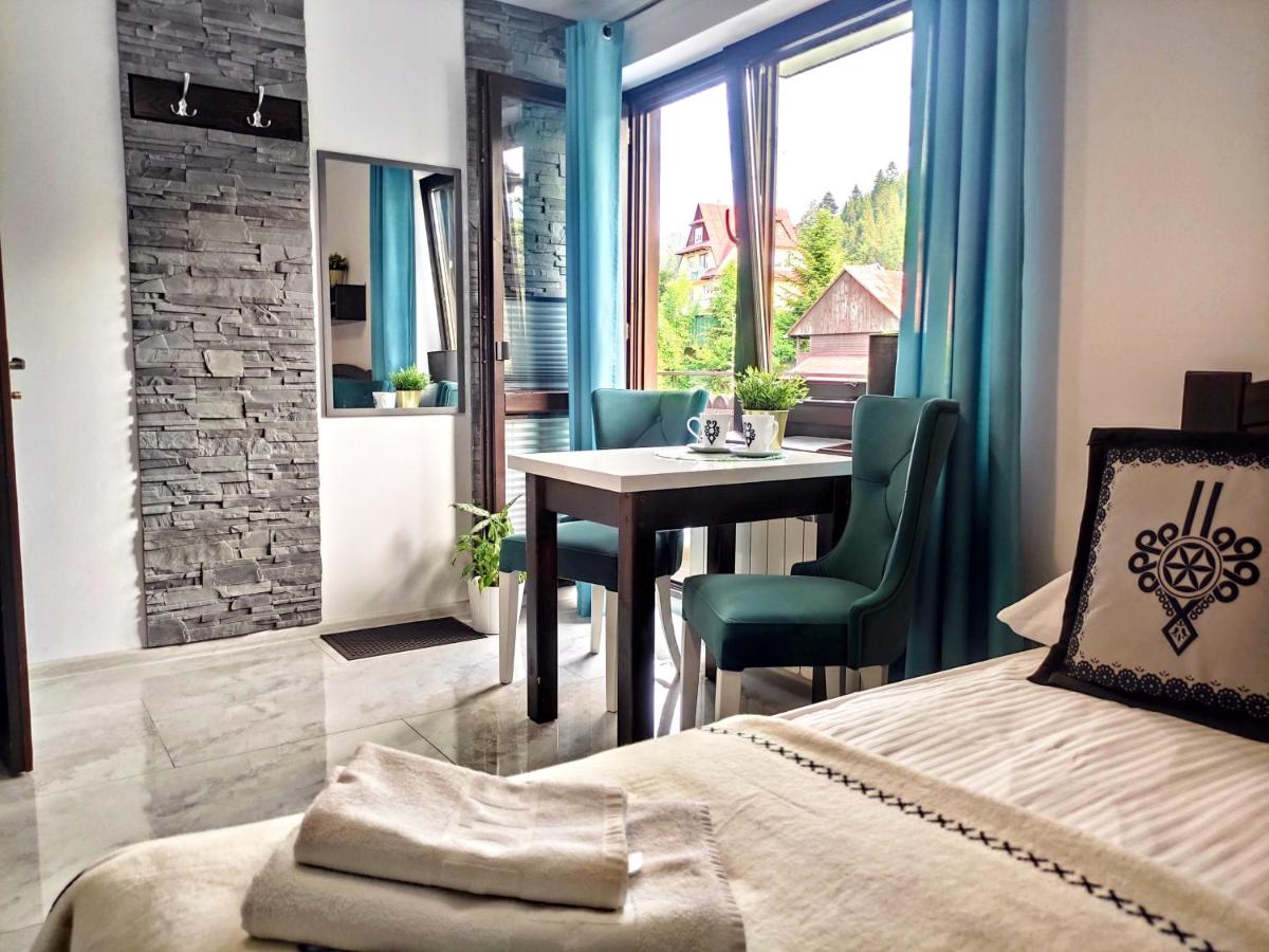 Studio with Balcony