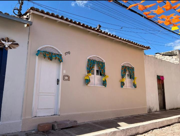 Bougainville House - B&B