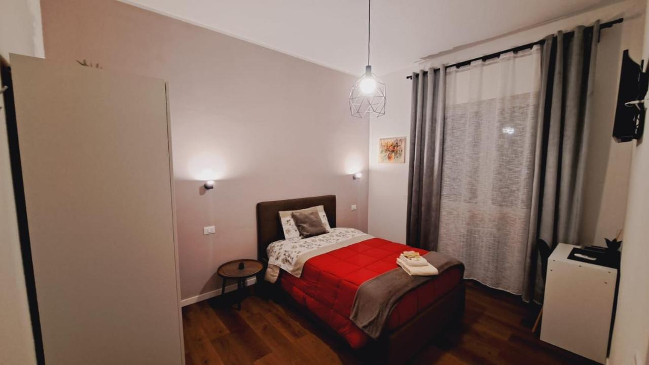 Camera Singola Ampia