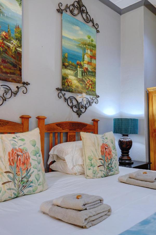 King or Twin Room