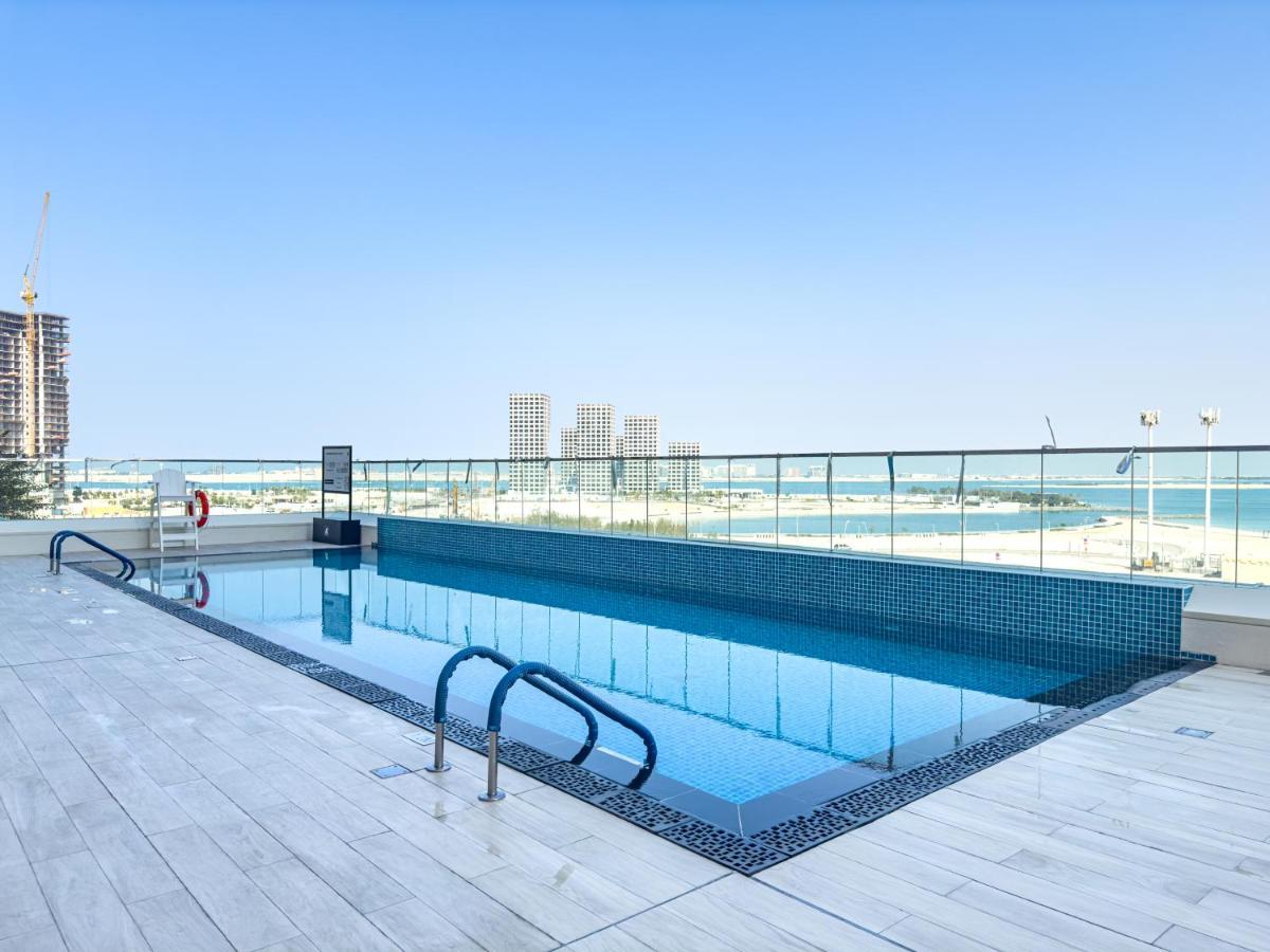 Full Mangrove Views - 5 min walk to Beach, Reem Park and Shams Boutik Mall - Modern Building - High Floor - Ferienwohnung Abu Dhabi