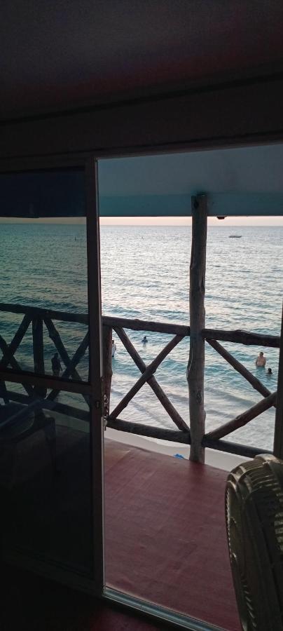 Camera Familiare con Vista Mare