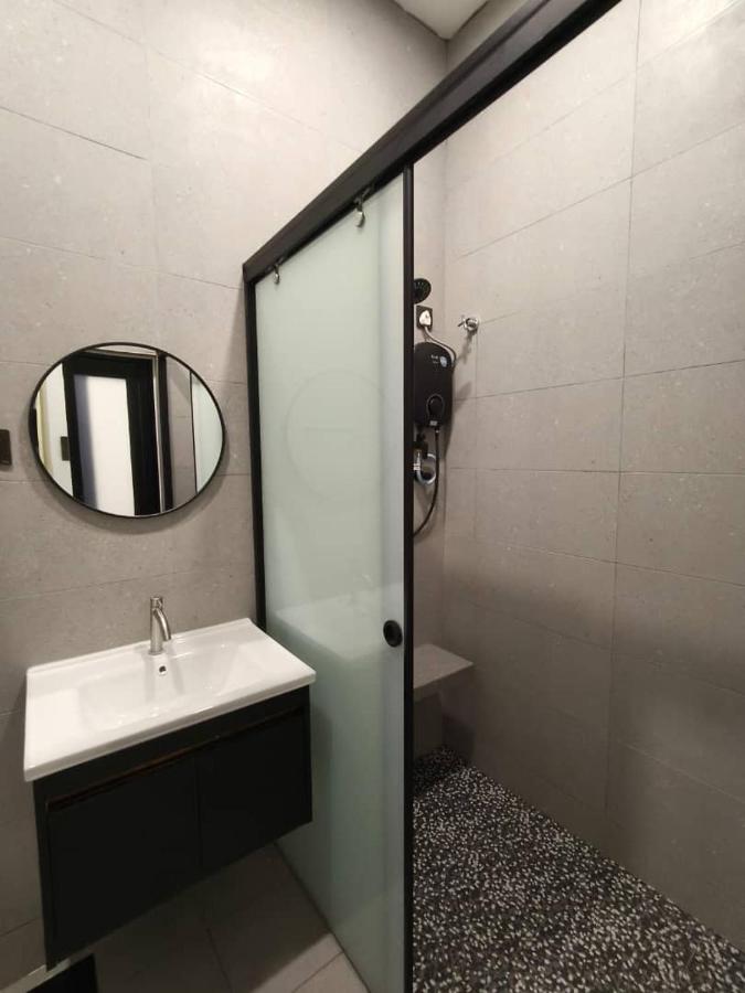 Quadruple Room with Private Bathroom