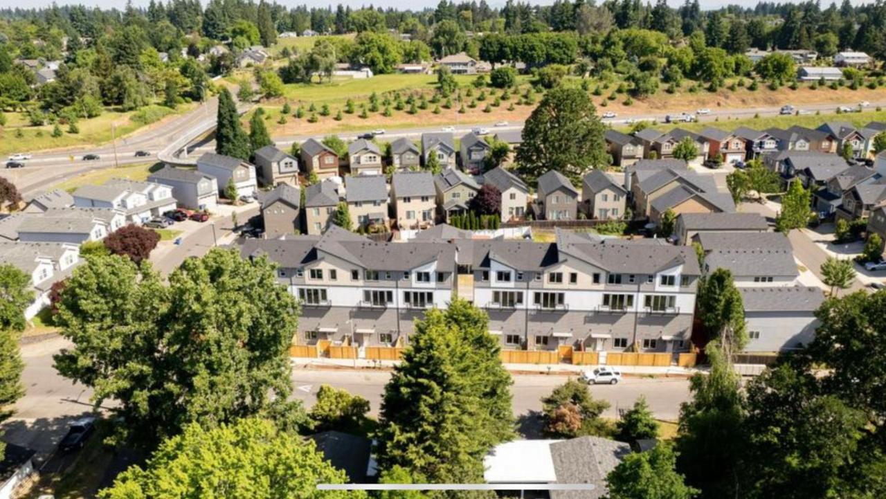 Studio Modern luxe apartment - B&B Vancouver