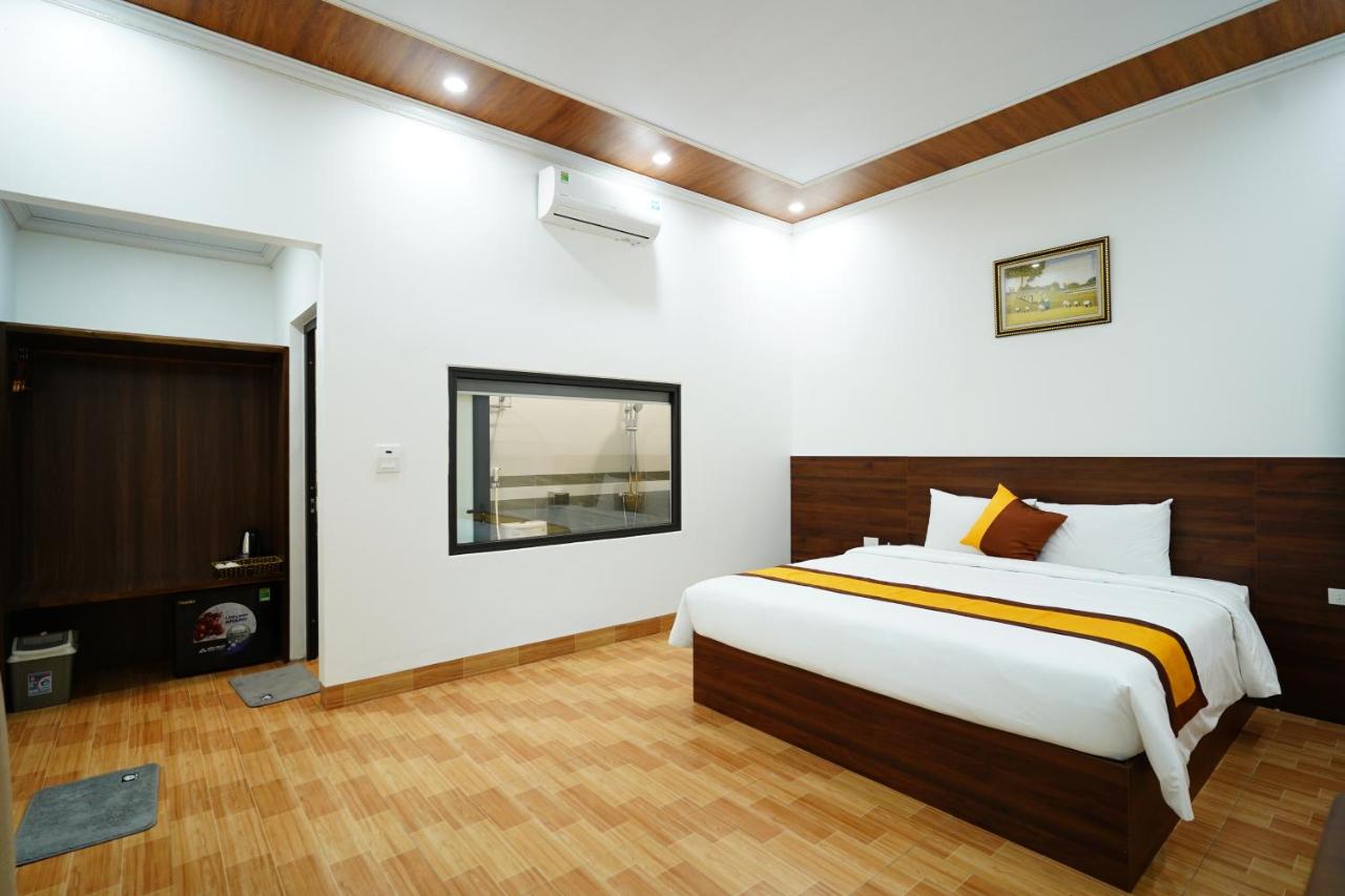 King Room with Pool View