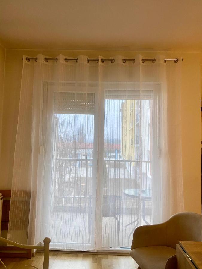 Apartment Victor - Ferienwohnung