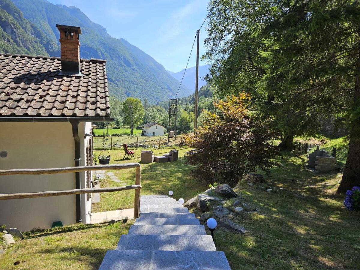 Casa Sonia Your Refuge in Valle Verzasca - B&B Frasco