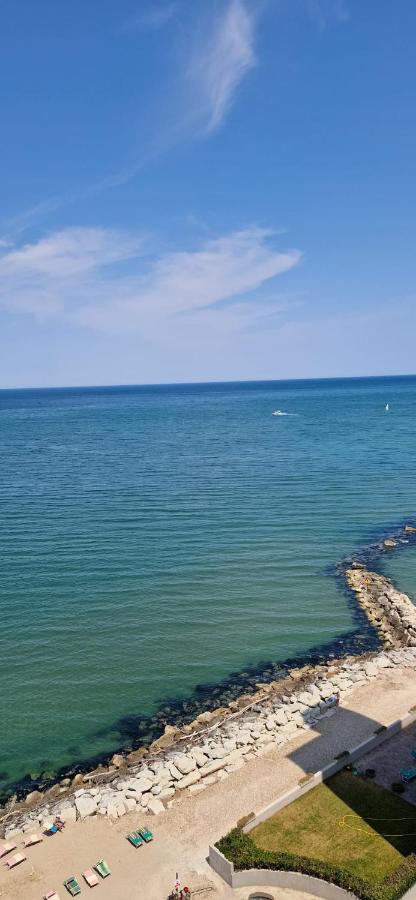 LAMAR SUITES Seafront Apartments - B&B Misano Adriatico