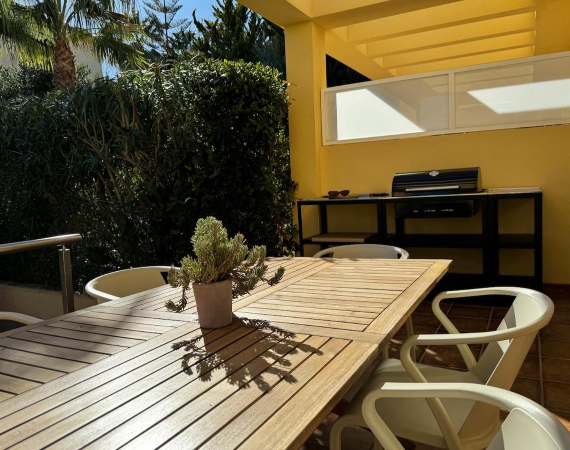 Villa Amarilla 4 Bed 3 Bath private pool - B&B