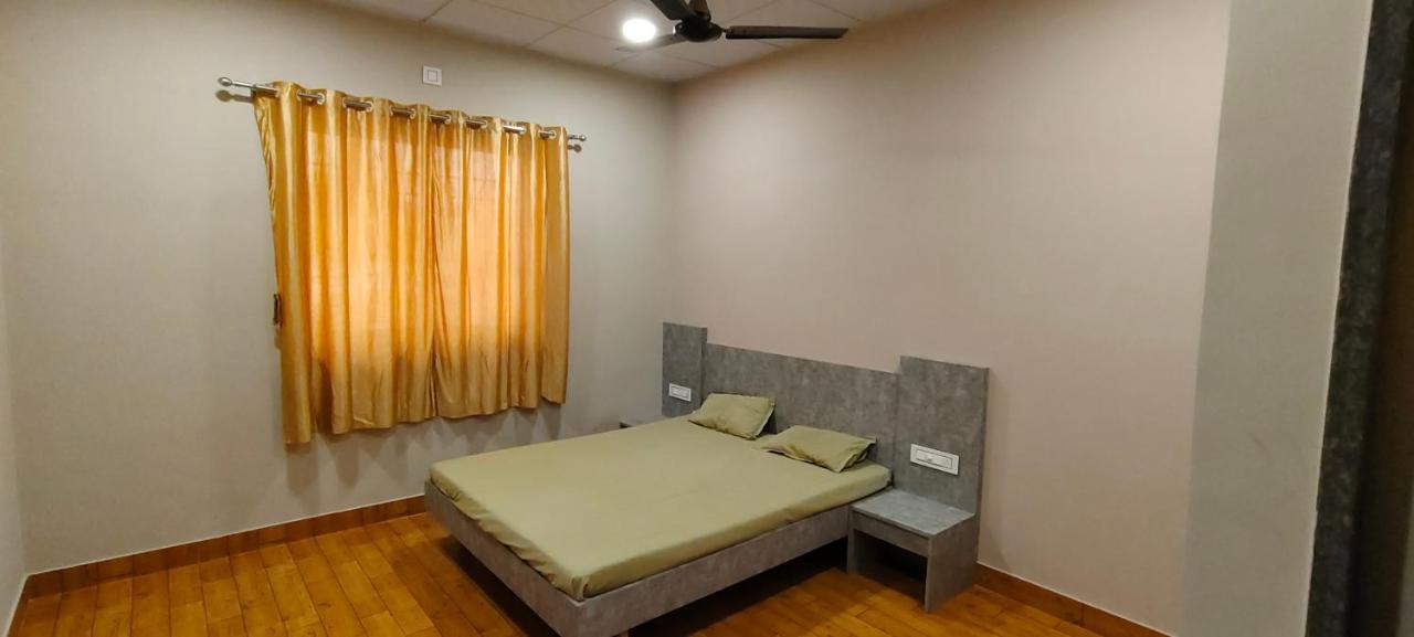 Kalyan Sadan - Ferienwohnung