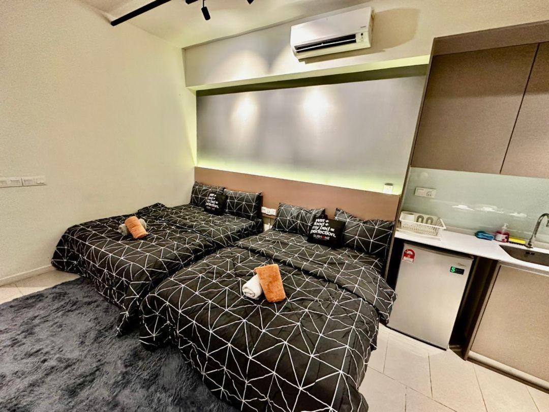 Tamarind Suite- Deluxe 2 bed studio Cyberjaya - Bed and Breakfast