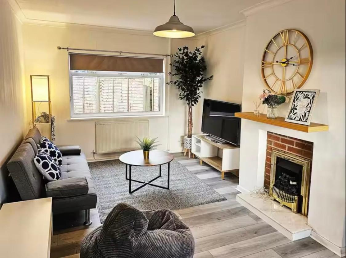 3 Stars Grètopp house - B&B Little Hulton