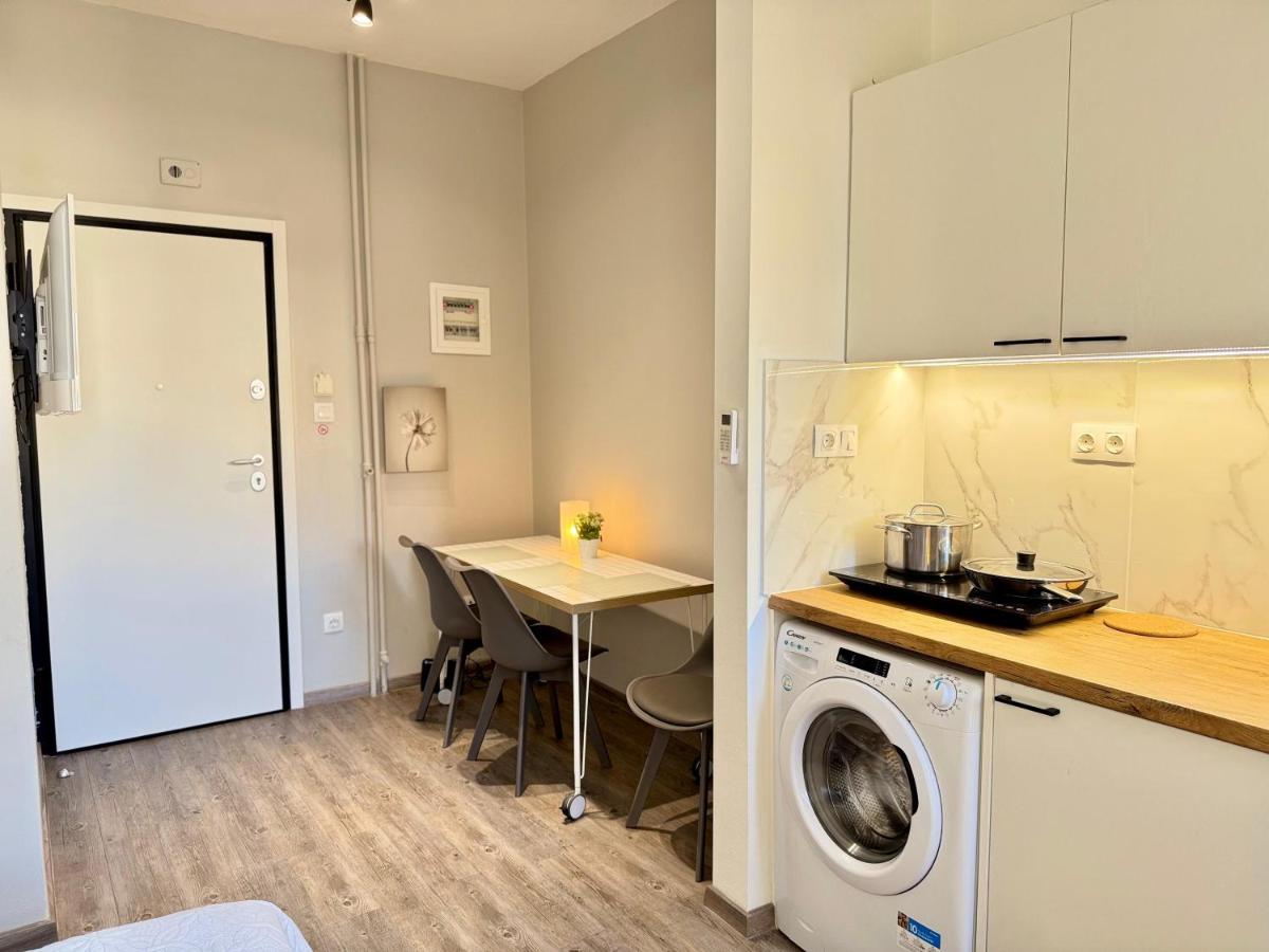 Kalithea Spartis appartment - B&B Athens