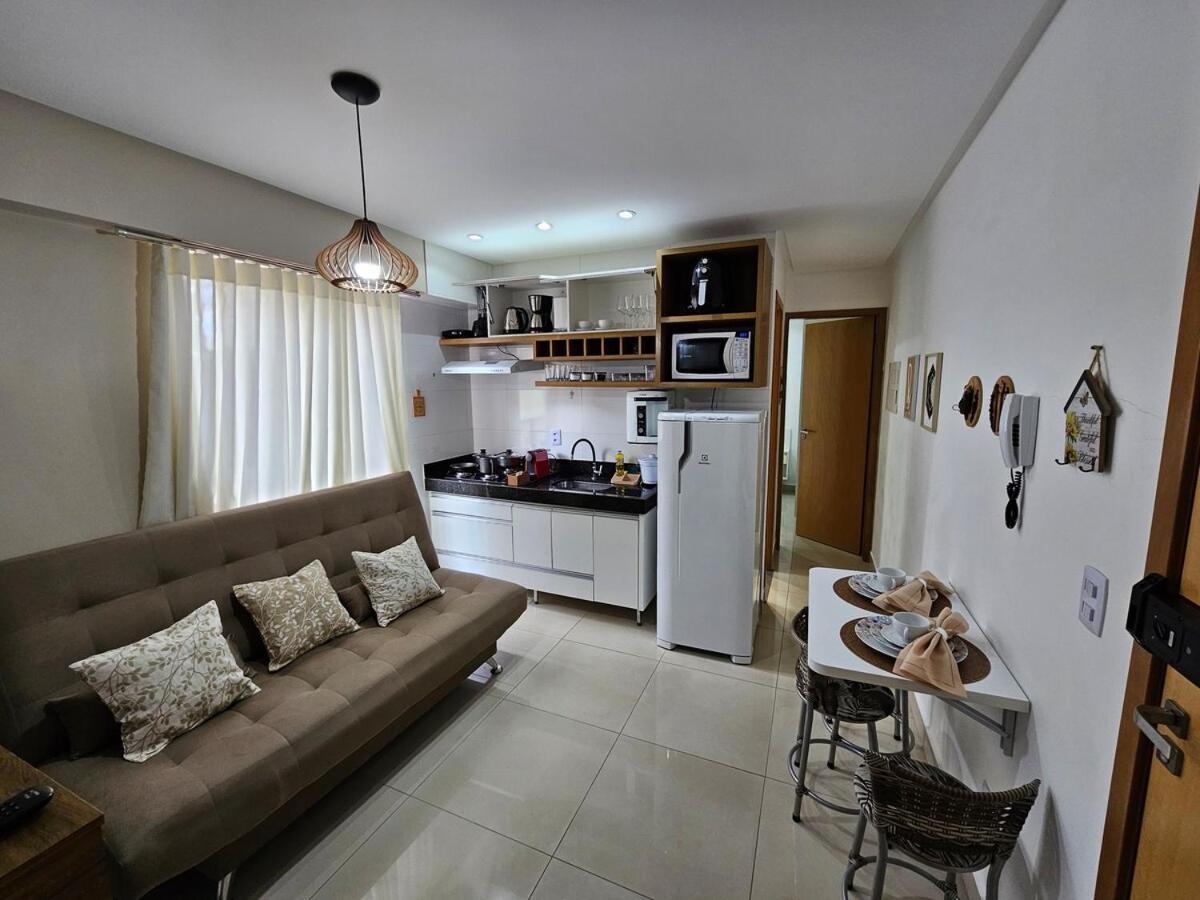 Lindo Flat 206 2qts a uma esquina do Flamboyant Shopping - Ferienwohnung