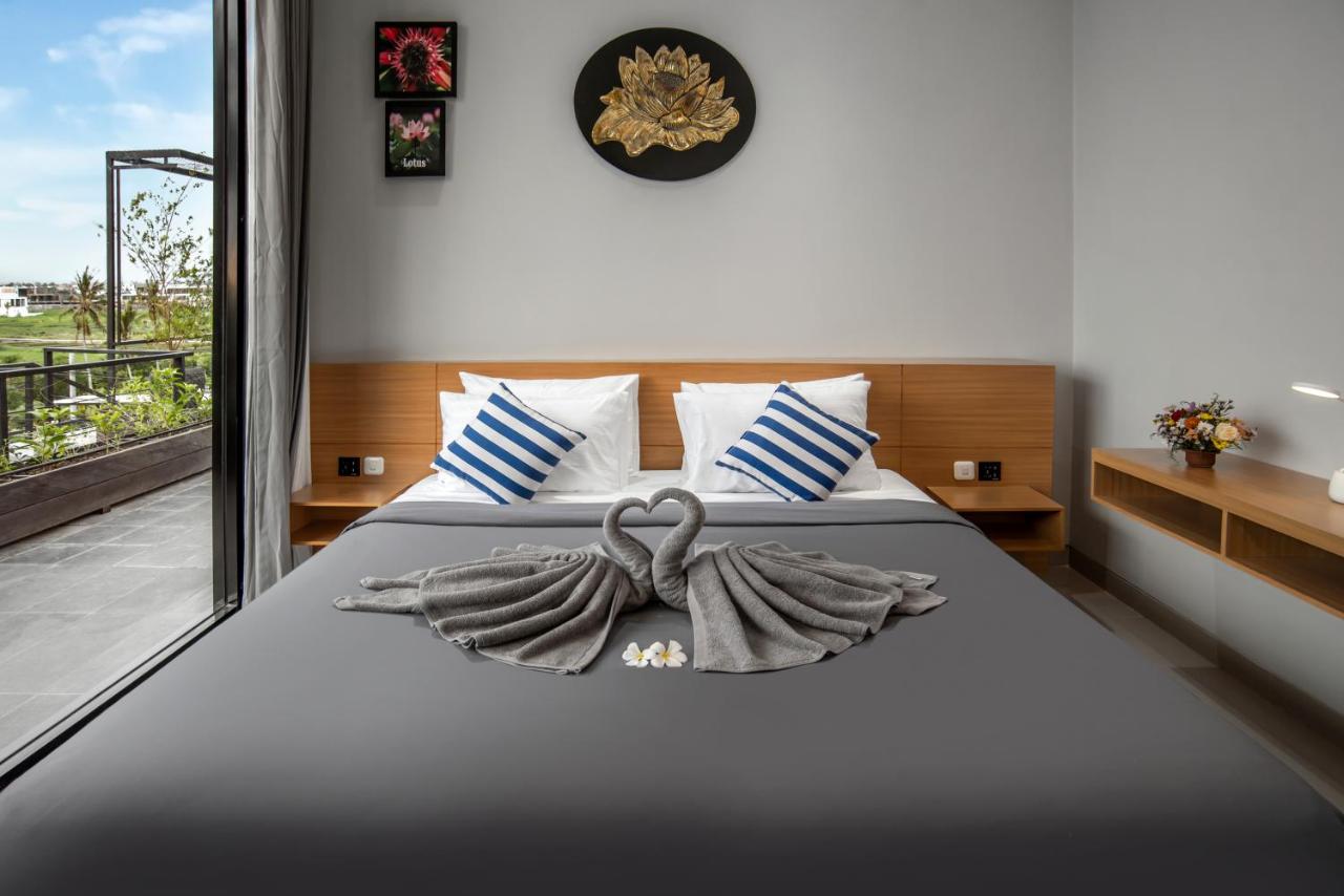 King Suite with Balcony