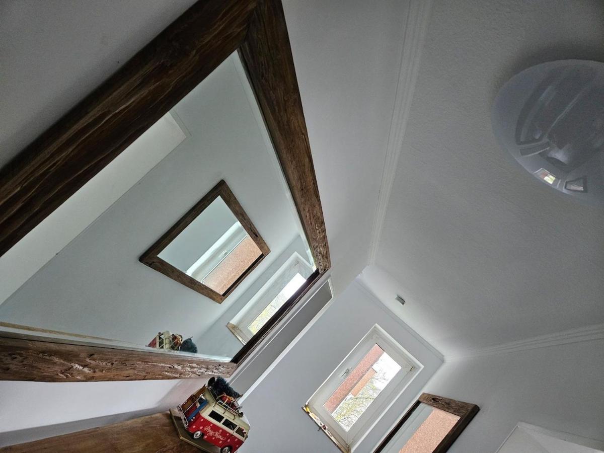 Charming Zimmer Köln Messenähe - B&B
