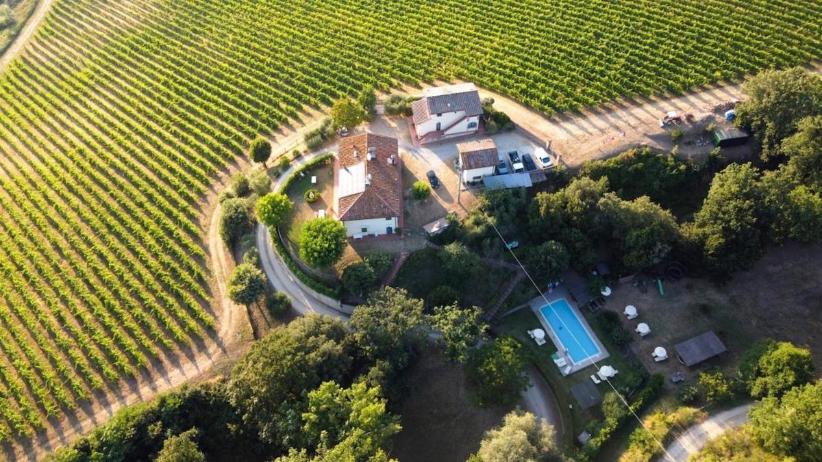 Giuliano - Private holiday apartment with shared pool - B&B Montelupo Fiorentino