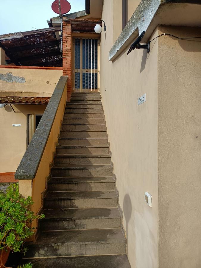 Appartamento con 2 Camere da Letto e Terrazza 