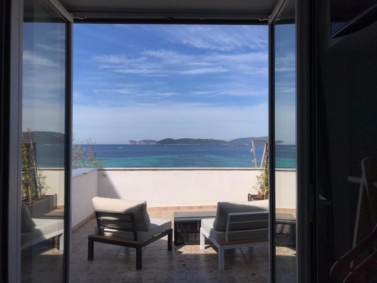Double Room with Balcony and Sea View