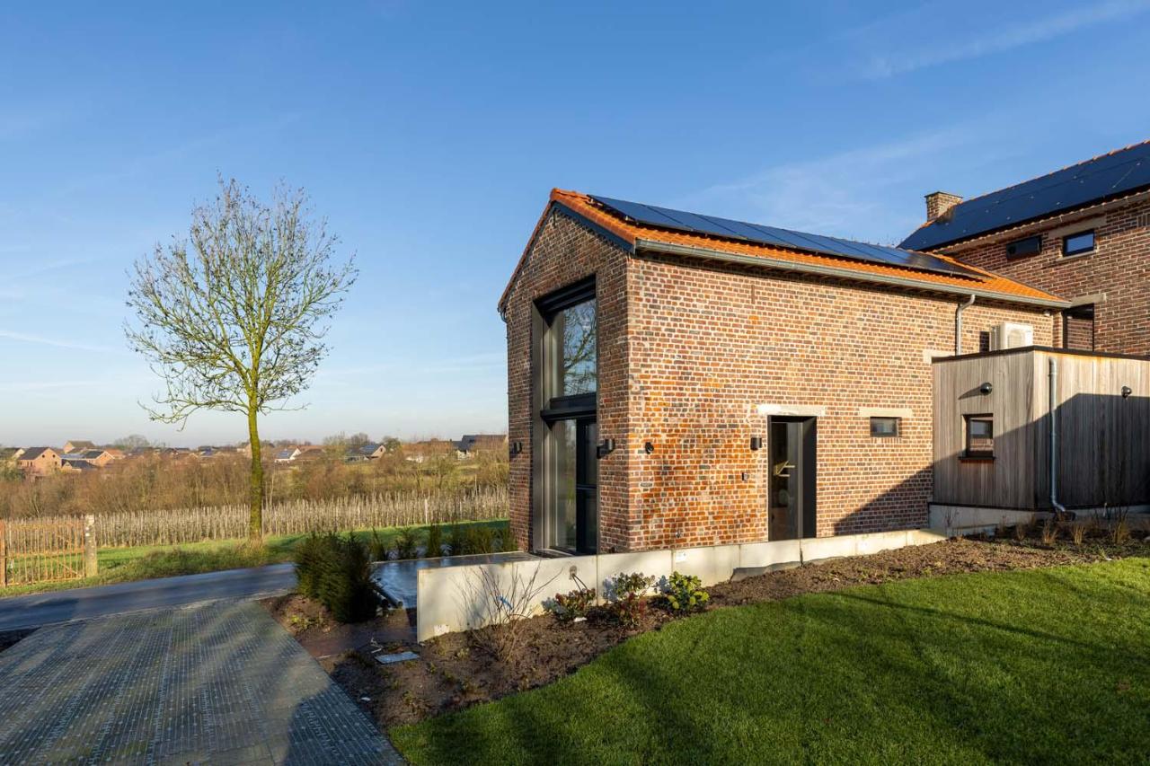 One-Bedroom House