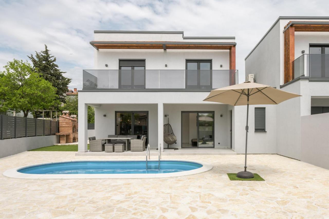 Villa con 3 Camere da Letto