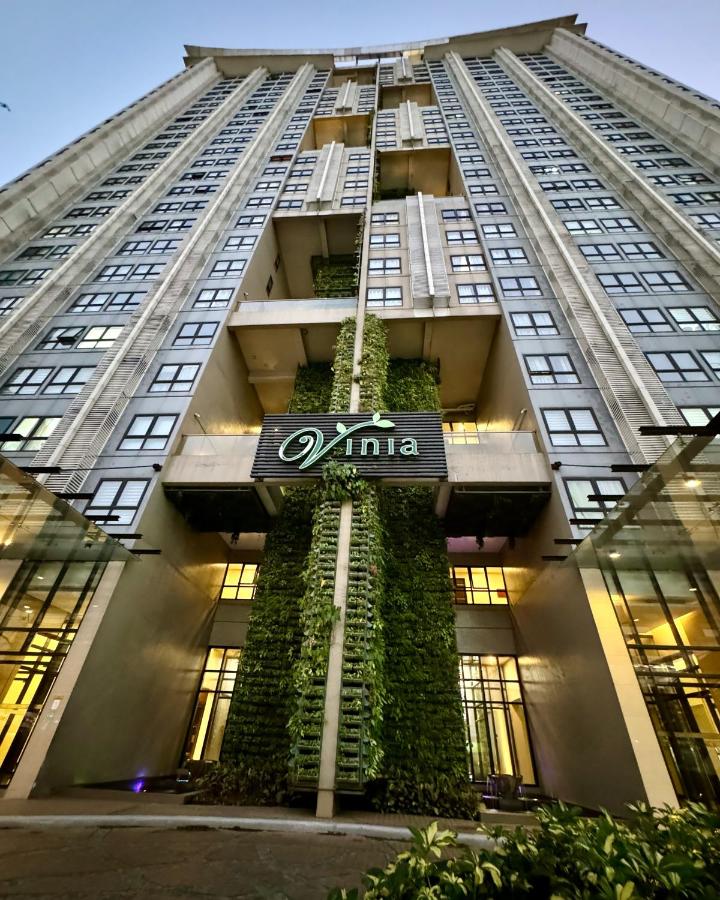 Vinia Infinity Studio 3 Near Malls and MRT Station - B&B