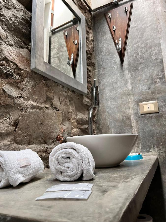 Camera Matrimoniale con Bagno Privato