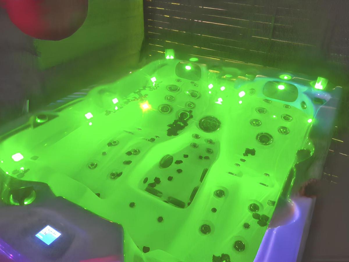 Appartement charmant à Sainte-Rose de 40 m² avec piscine - B&B Sainte-Rose