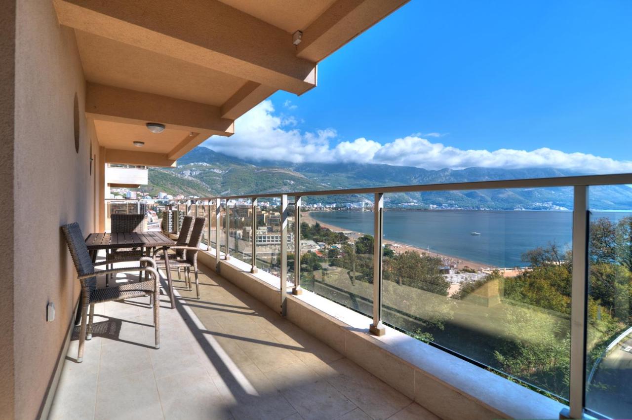 Sea View Apartments MonteBook - B&B Bečići