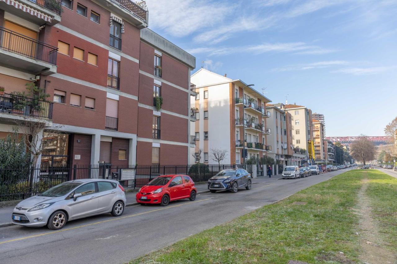 Milan - San Siro Corner, apartment with private parking - B&B